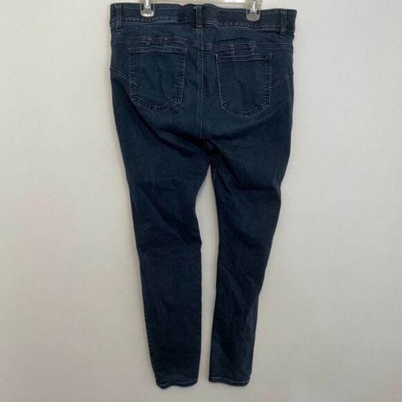 TORRID Bombshell Skinny Jean Premium Stretch Dark Wash High Waisted Plus Size 24 - Picture 5 of 12